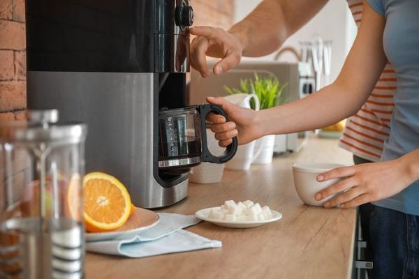 Mastering the Art of Coffee Making: How to Use Coffee Maker