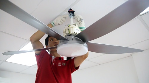 How To Install A Ceiling Fan Safely In